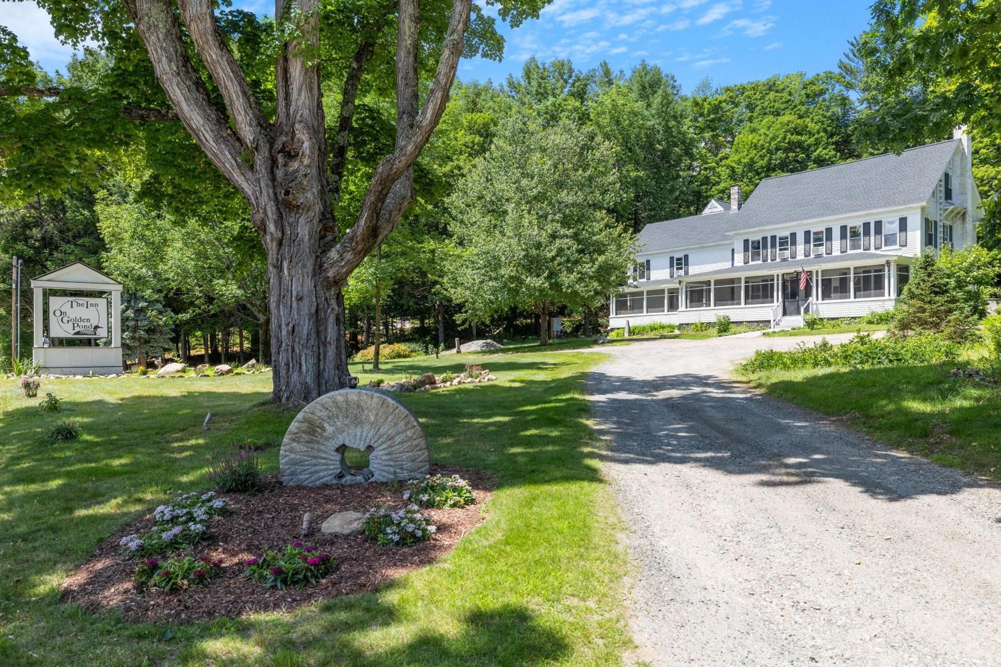 Holderness Inn On Golden Pond מראה חיצוני תמונה